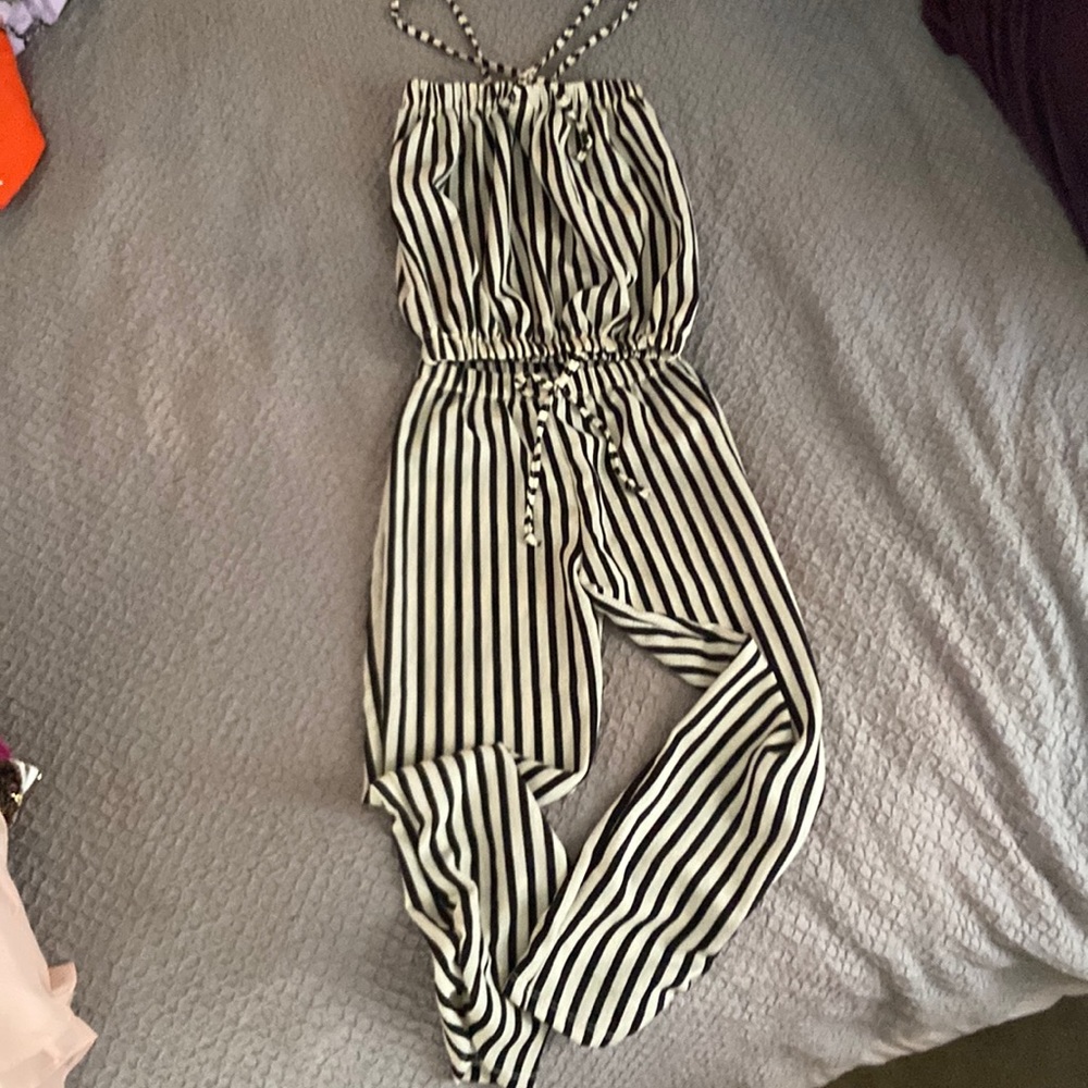 Striped 2 piece light weight set